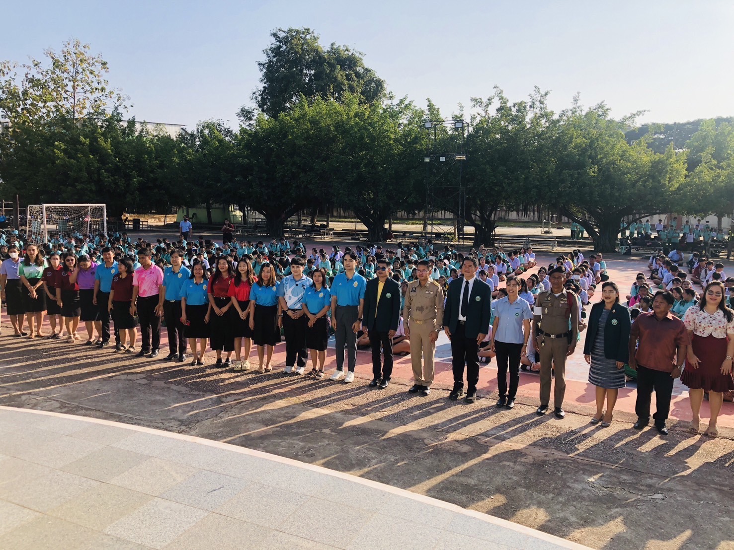 โรงเรียนลานกระบือวิทยาได้เปิดโครงการขับขี่ปลอดภัยใส่หมวกกันน็อก 100%